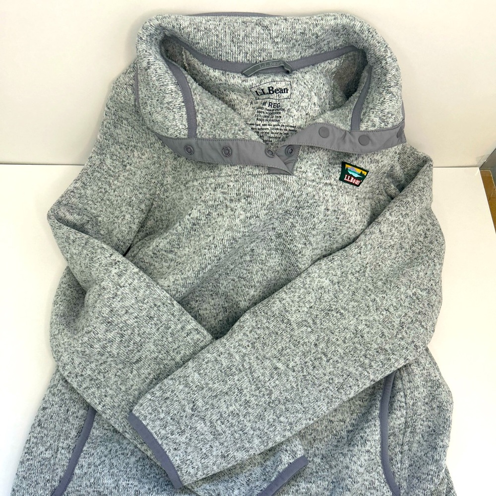L.L. Bean Misses Medium Pull-Over